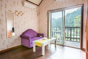 Forest Pension