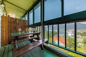 Geoje Cheongsol Pension