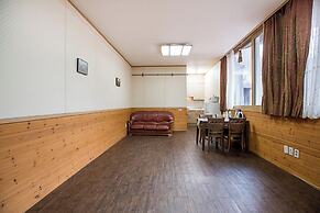 Vivaldi house