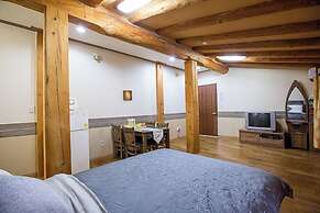 Vivaldi house