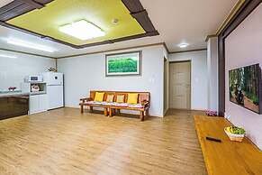 Hanuel Bada Pension