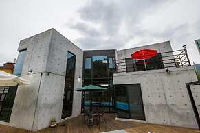Asamo poolvilla