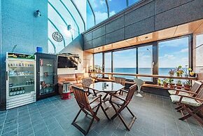 Sea Island Pension