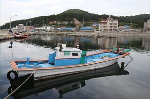Damoa Pension