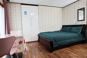 Damoa Pension