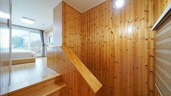 Blue Road Town Pension - Dalbit