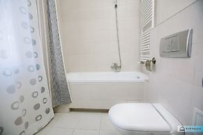 Warsaw Concierge Saxon Apartment
