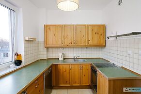 Warsaw Concierge Saxon Apartment