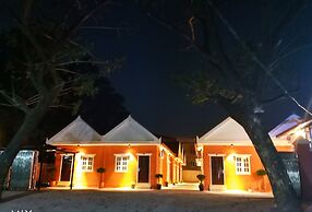 Sunrise Square Motel