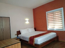 Sunrise Square Motel
