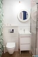 Warsaw Concierge Royal Baths Studio
