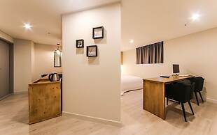 Maximum Hotel