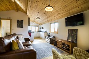 Laurel Lodge - Log Cabin - St Florence
