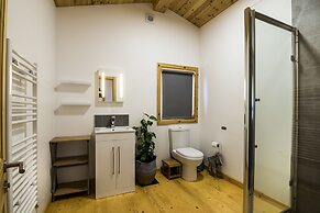 Laurel Lodge - Log Cabin - St Florence