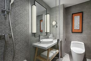 Four Points by Sheraton Phuket Patong Beach Resort