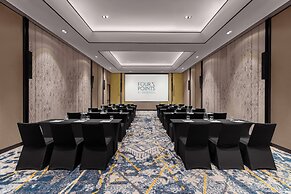 Four Points by Sheraton Phuket Patong Beach Resort