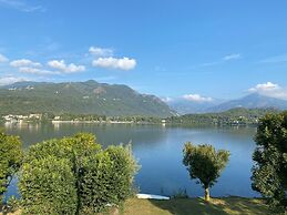 Hotel Chalet del Lago