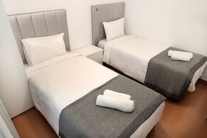 Lisbon Home Host - Hostel