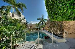 Villa Maya