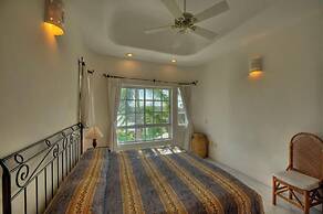 Villa Maya