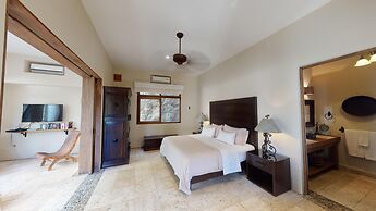 Villa Escondida