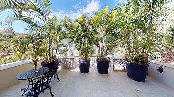 Villa Escondida