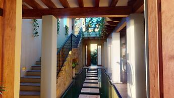 Villa Escondida