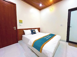 HG Hostel and Motobikes