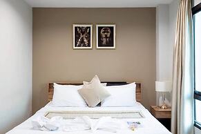 The Living Hotel SamutPrakan