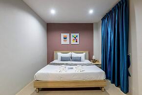 The Living Hotel SamutPrakan