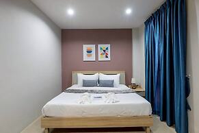 The Living Hotel SamutPrakan