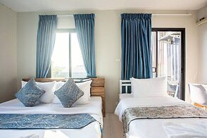 The Living Hotel SamutPrakan