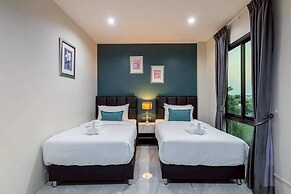The Living Hotel SamutPrakan