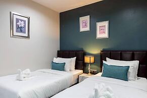 The Living Hotel SamutPrakan