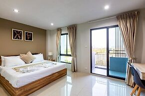 The Living Hotel SamutPrakan