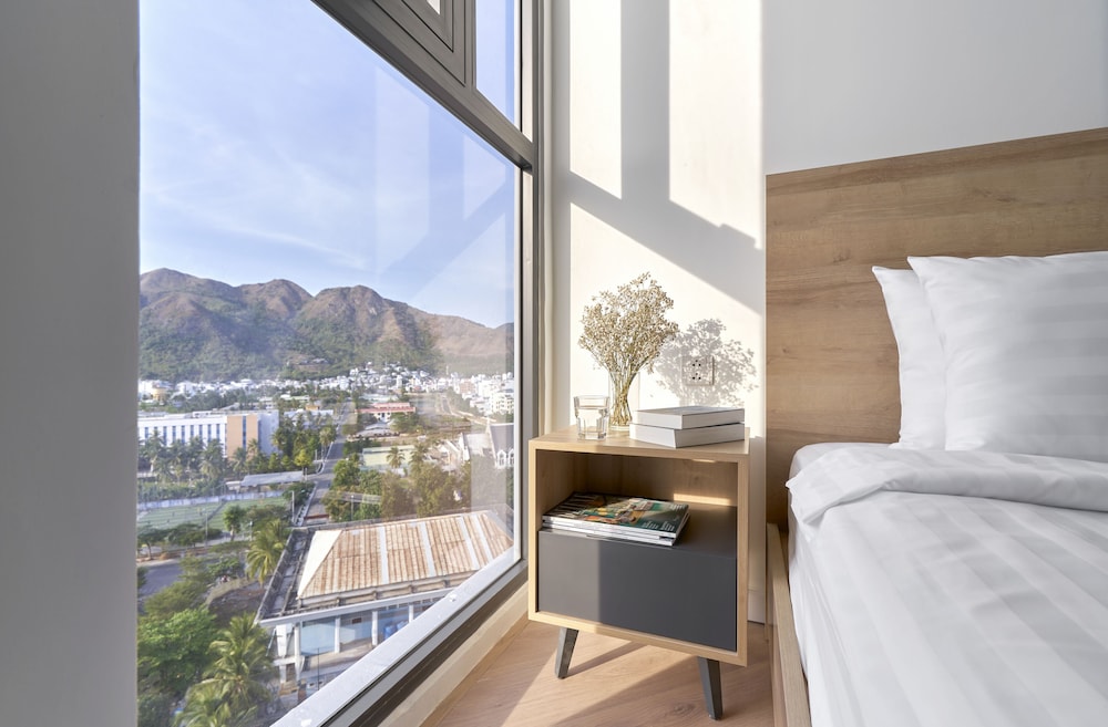 Scenia Bay Residences