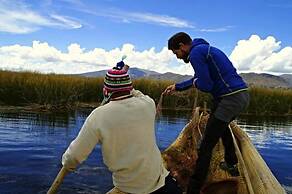 Uros Titicaca Marca Lodge