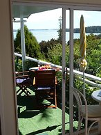 Aimeo Cottage