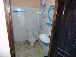 Saynambak Riverside Guest House