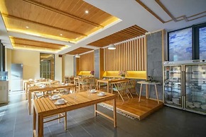 Floral Hotel · Zai Yi Qi Lijiang
