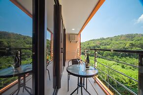 Naiharn Sea Apartment