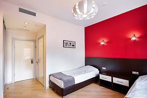 Hotel Megapolis