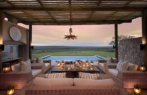 Kwandwe Fort House