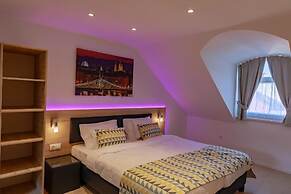 Christina Residence
