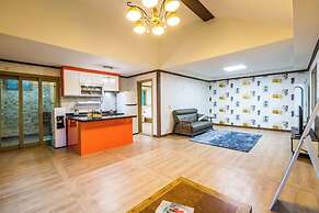 Hue travel Pension