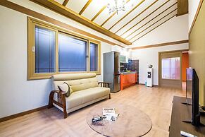 Hue travel Pension