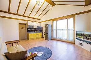 Hue travel Pension