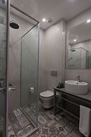 Andor Hotel