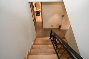 Andor Hotel
