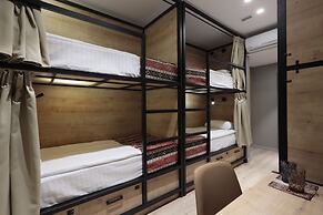 Andor Hotel